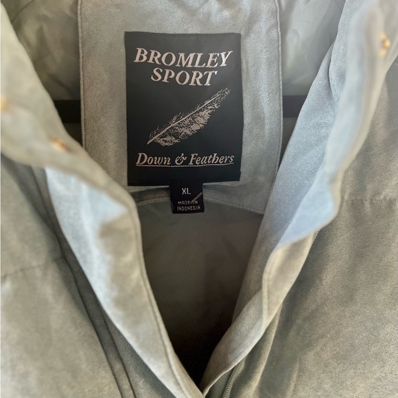 BROMLEY SPORT Light Blue Quilted Down & Feather Puff Jacket, Size XL - Picture 4 of 8